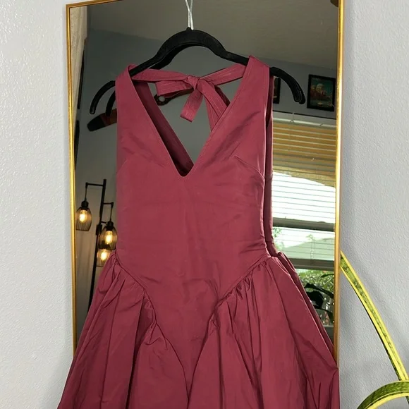 House of CB 'Valentia' Windsor Wine Mini Dress NWOT - Picture 7 of 8
